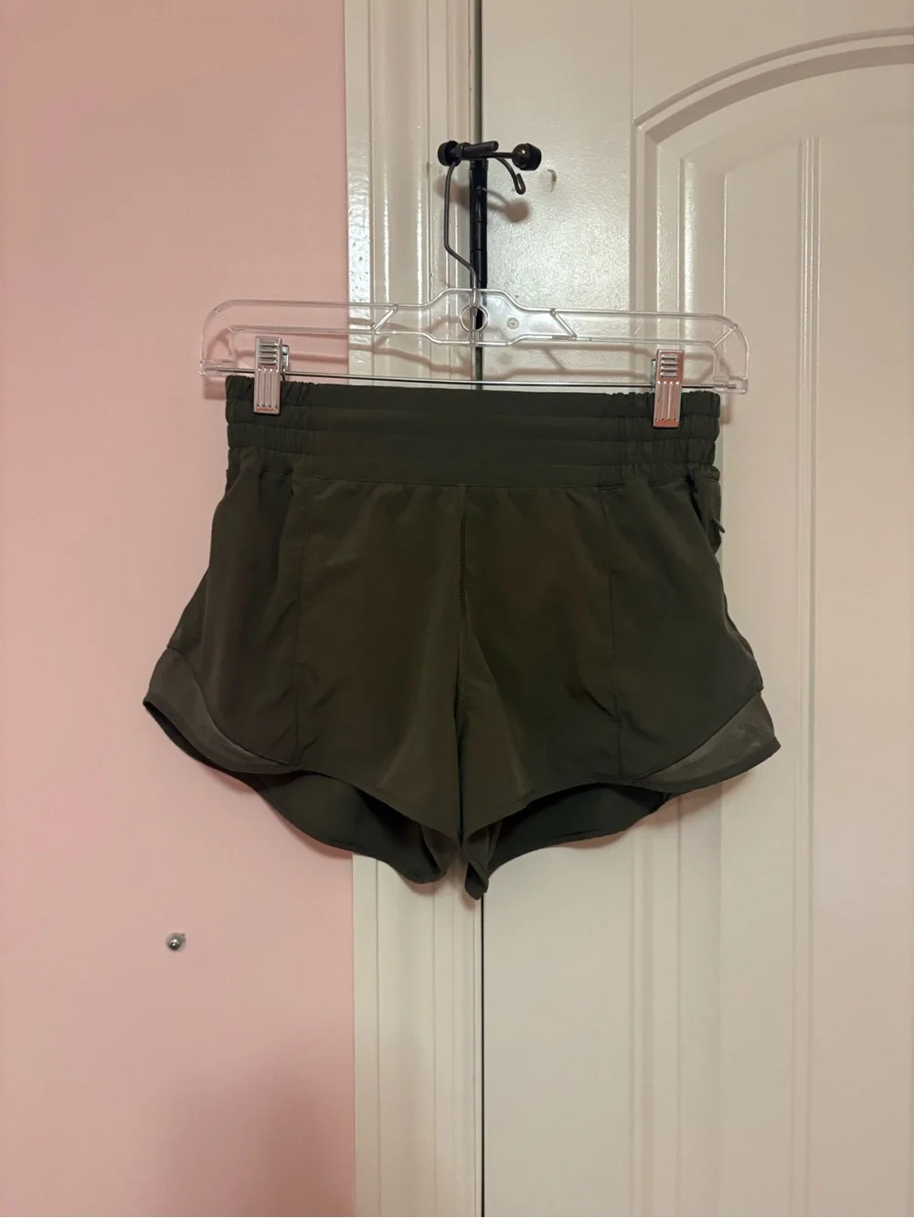lululemon Olive Green Hotty Hot Shorts 2.5”